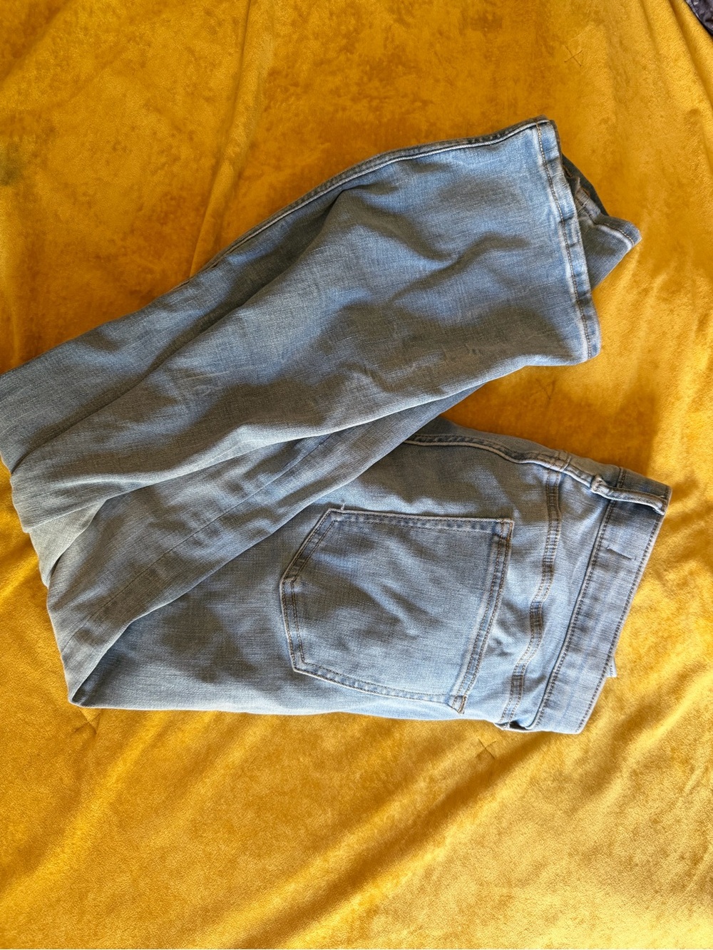 Old Navy Light Blue Men’s Jeans